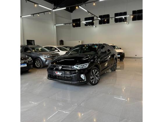 VOLKSWAGEN VIRTUS 1.0 200 TSI HIGHLINE AUTOMÁTICO
